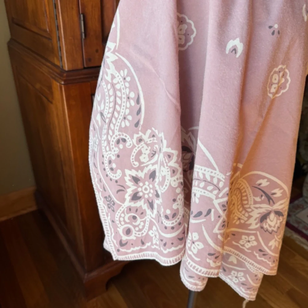 NWT Magnolia Pearl Kansas Scarf - Picture 9 of 12